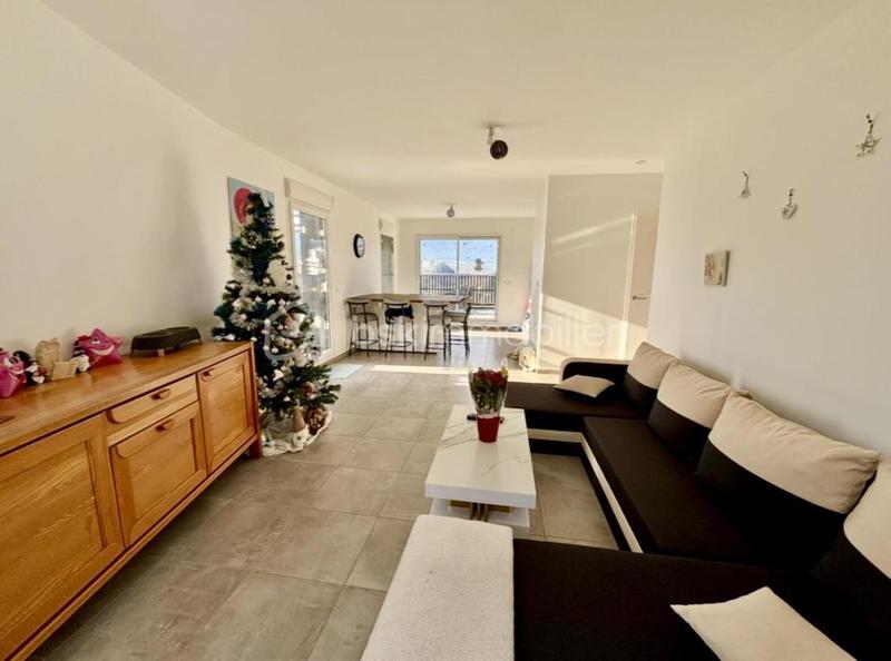 Appartement - 94 m² - 5 pièces