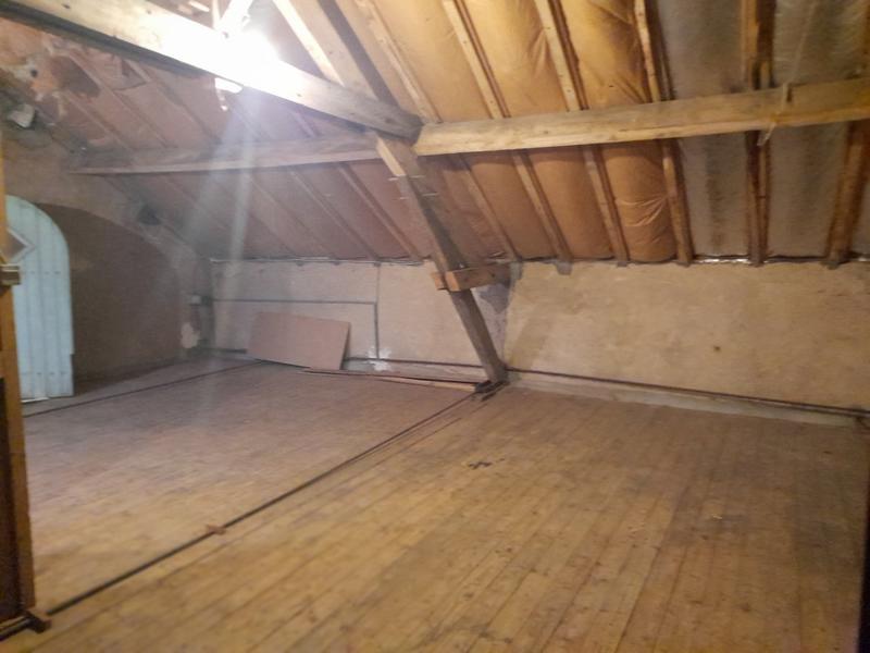 Maison - 84 m² - 5 pièces