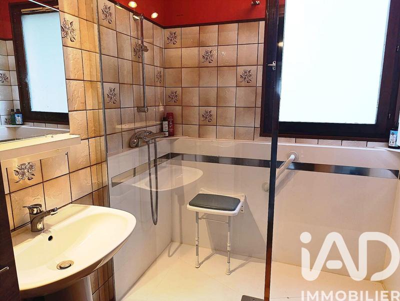 Maison - 100 m² - 6 pièces