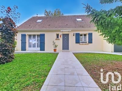 Maison - 104 m² - 5 pièces