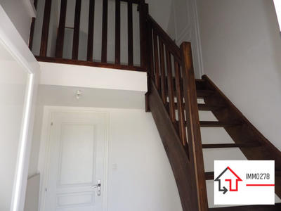 Maison - 225 m² - 8 pièces