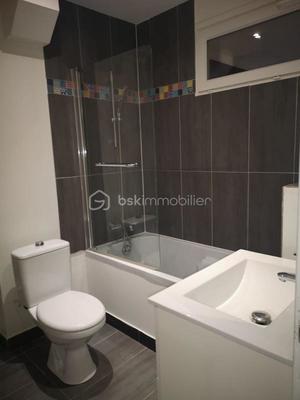 Immeuble - 128 m² - 6 pièces