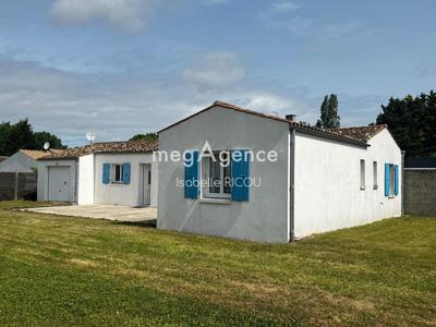 Maison - 90 m² - 4 pièces