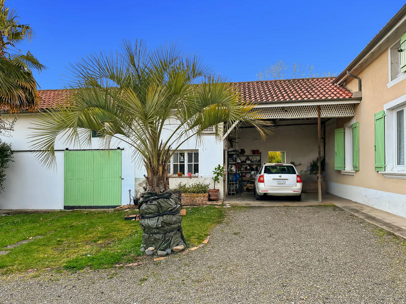 Maison en pierre - 155 m² - 5 pièces