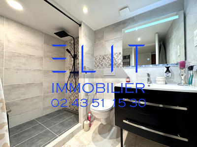 Maison - 161 m² - 6 pièces