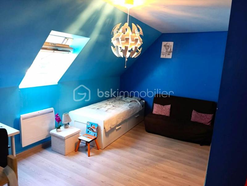 Maison traditionnelle - 153 m² - 6 pièces