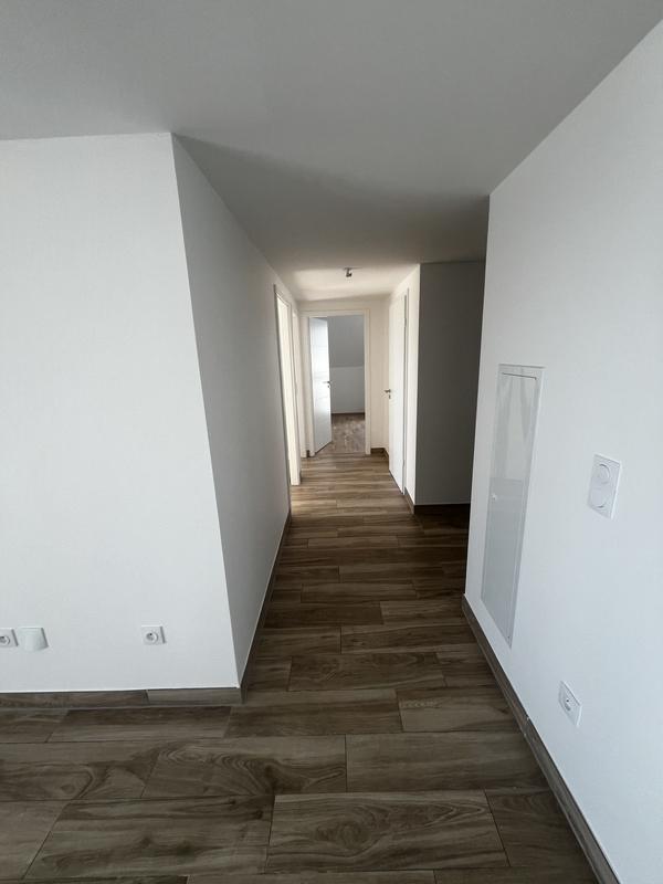 Appartement - 81 m² - 4 pièces