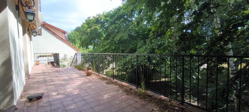 Maison - 176 m² - 8 pièces