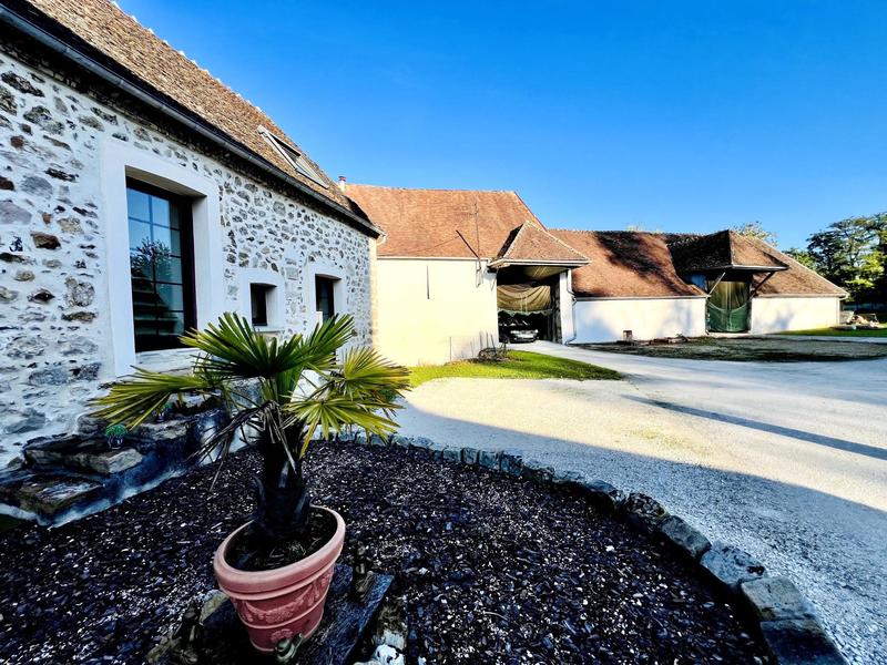 Maison - 185 m² - 7 pièces