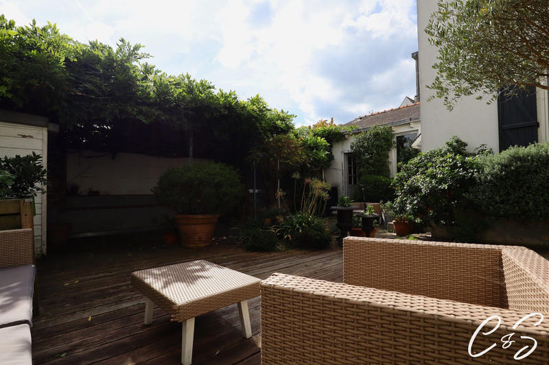 Maison - 141 m² - 6 pièces