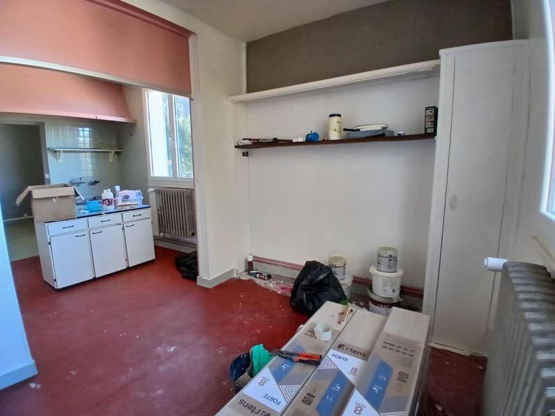 Immeuble - 218 m² - 14 pièces