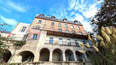 Appartement - 125 m² - 4 pièces