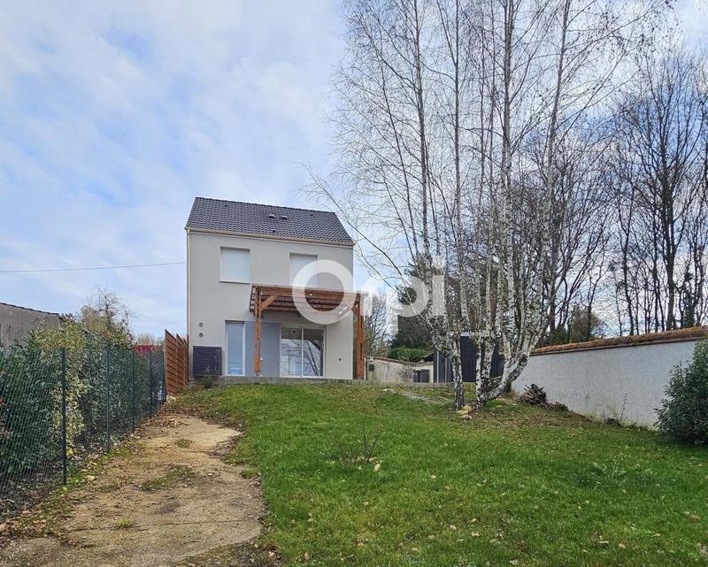 Maison - 93 m² - 4 pièces