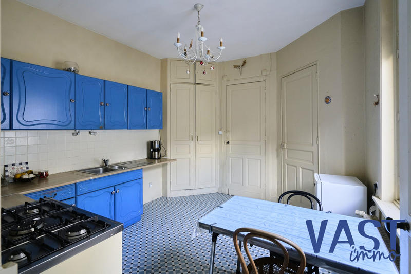 Maison - 183 m² - 6 pièces