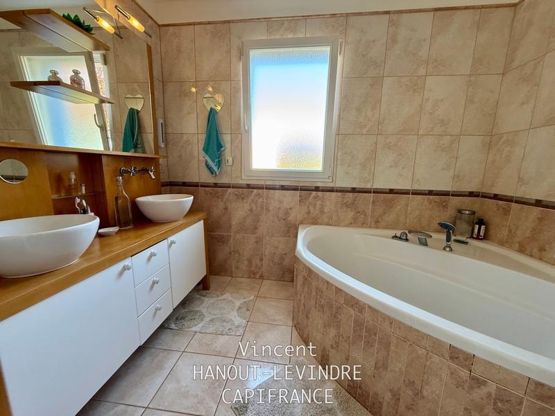 Maison - 144 m² - 7 pièces