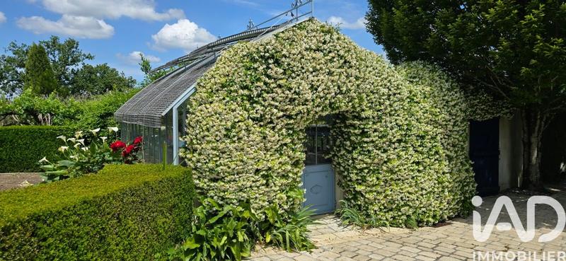 Maison - 762 m² - 17 pièces