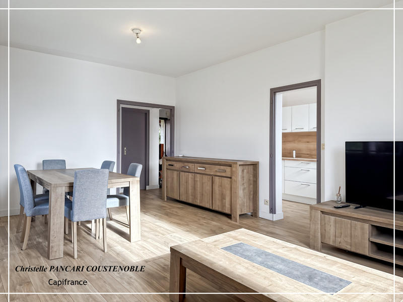 Maison - 89 m² - 5 pièces