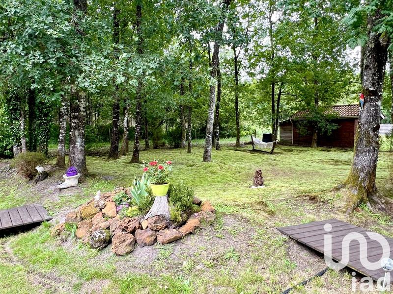 Maison - 202 m² - 7 pièces