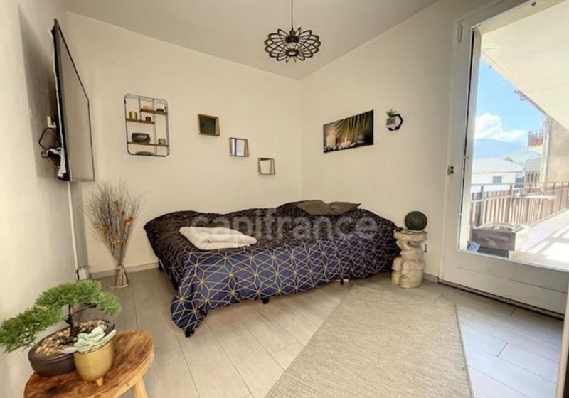 Appartement - 123 m² - 6 pièces