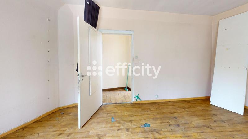 Immeuble - 240 m² - 6 pièces