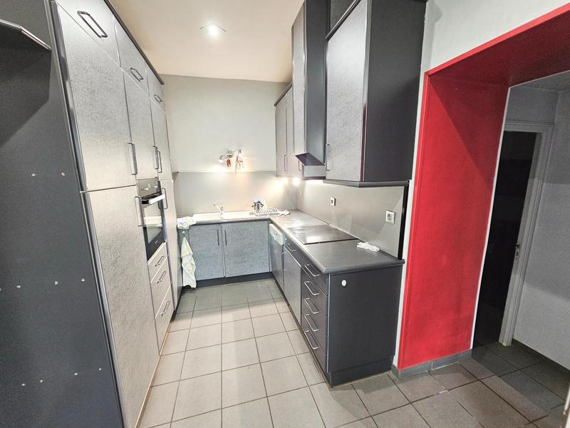 Maison - 204 m² - 8 pièces