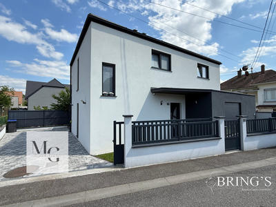 Maison - 125 m² - 5 pièces