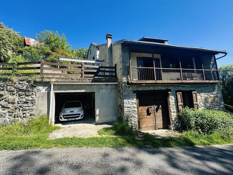 Maison - 98 m² - 4 pièces