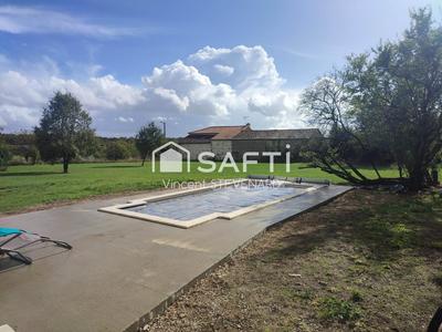 Maison - 291 m² - 7 pièces