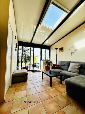 Maison - 99 m² - 6 pièces