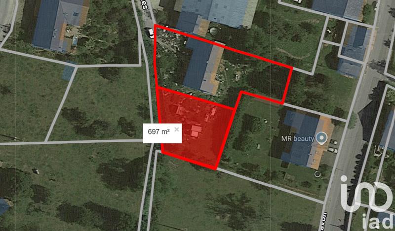 Terrain - 697 m²