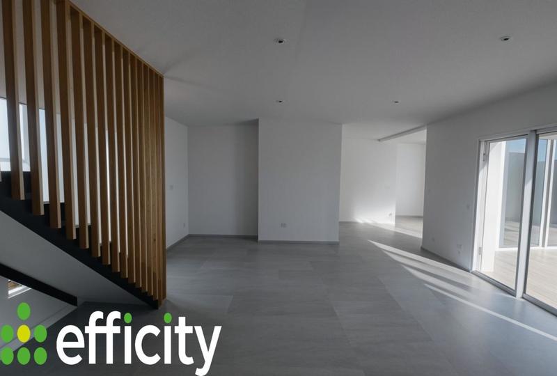 Maison - 155 m² - 6 pièces