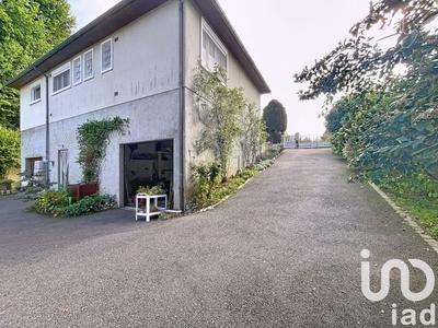 Maison - 80 m² - 5 pièces