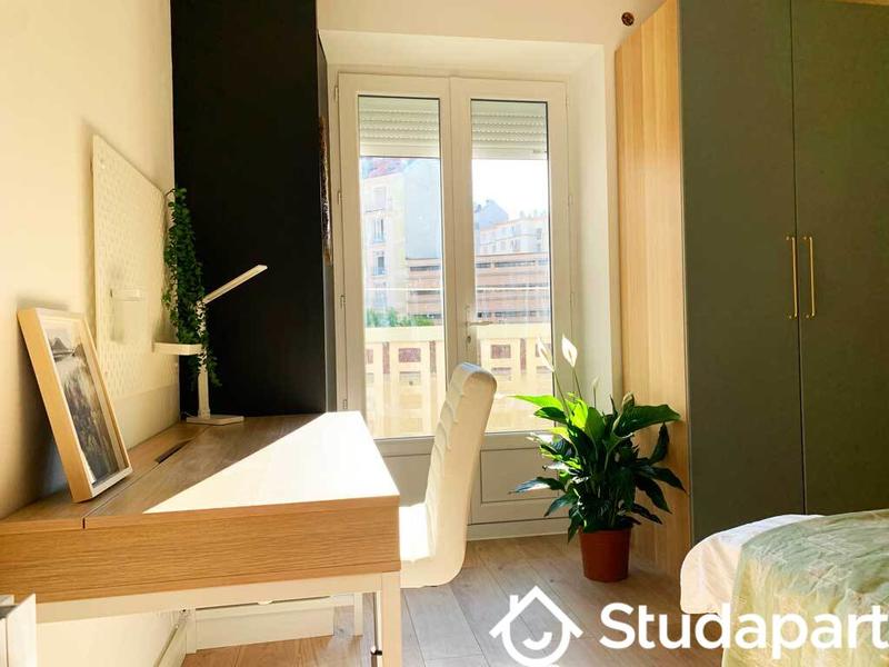 Chambre - 14 m² - 1 pièce