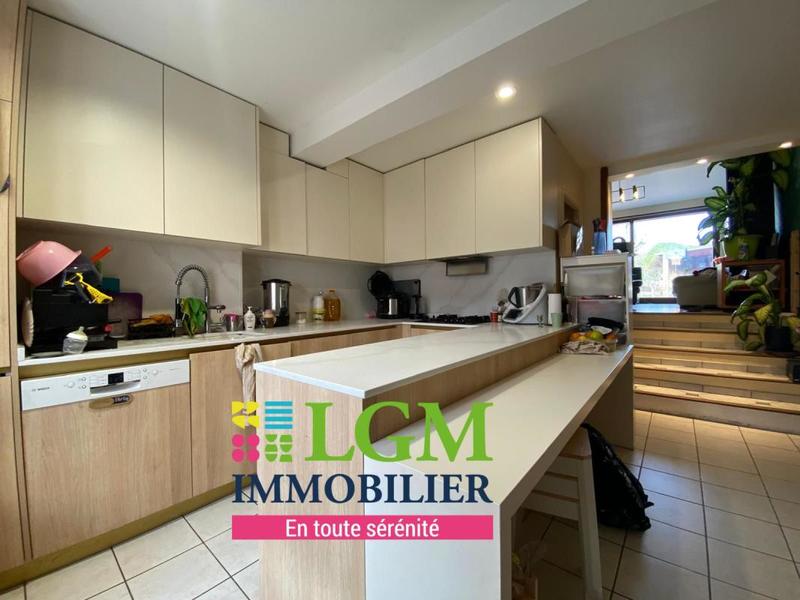 Maison - 142 m² - 5 pièces