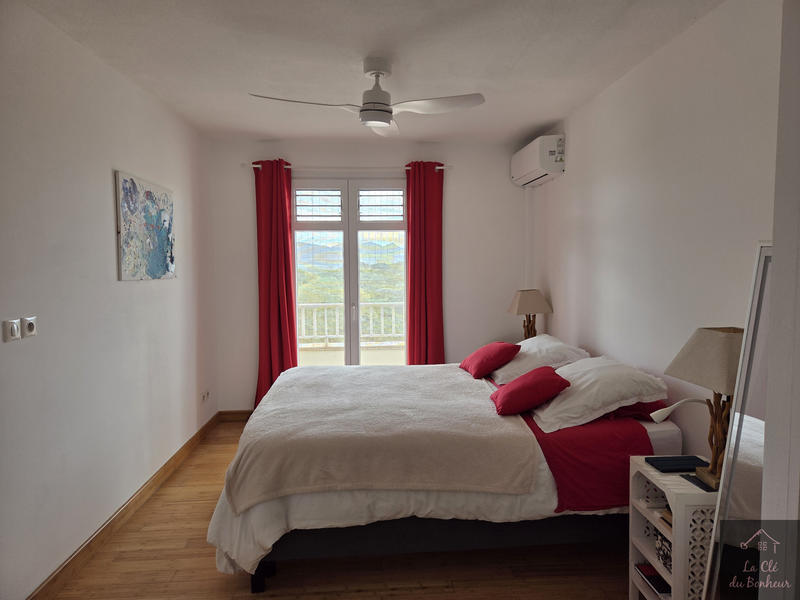 Appartement - 86 m² - 4 pièces