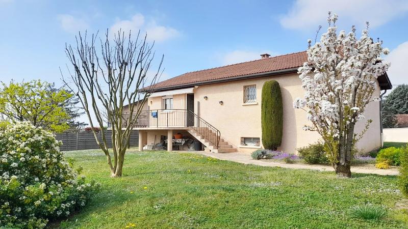 Villa - 80 m² - 4 pièces