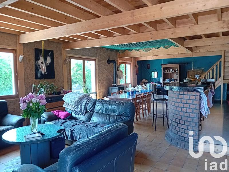 Maison - 642 m² - 14 pièces