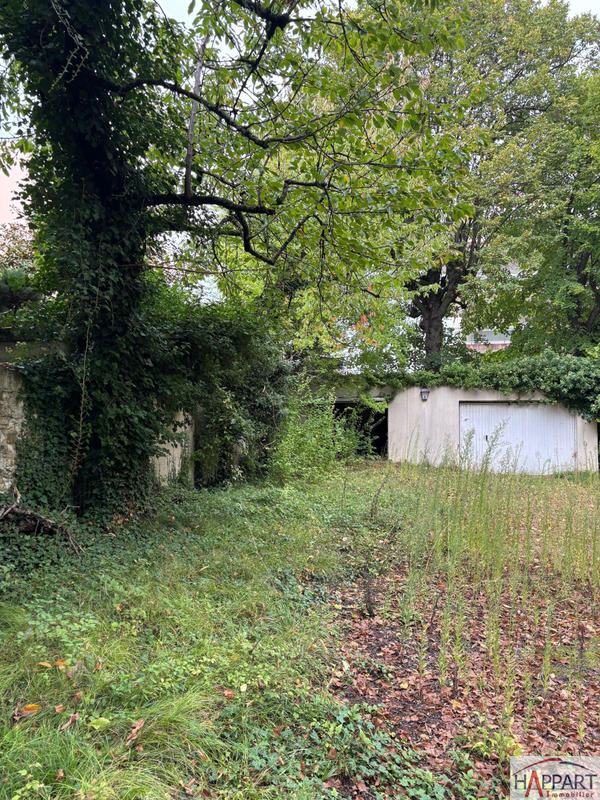 Maison - 260 m² - 9 pièces