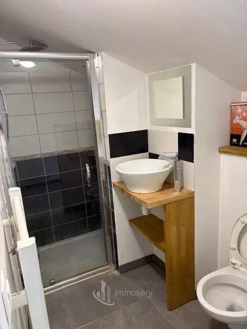 Immeuble - 200 m² - 10 pièces