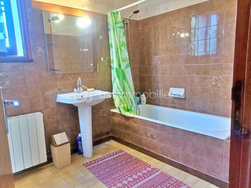 Maison - 125 m² - 6 pièces