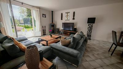 Maison - 127 m² - 7 pièces