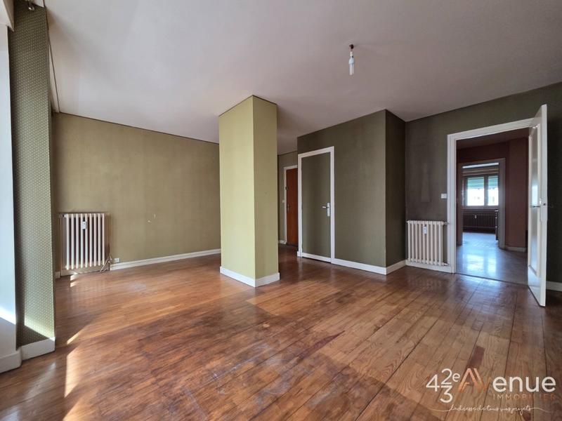 Appartement - 142 m² - 5 pièces