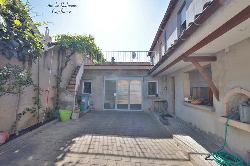 Maison - 187 m² - 6 pièces