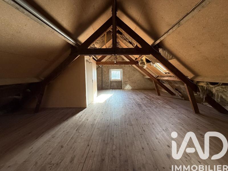Maison - 213 m² - 9 pièces