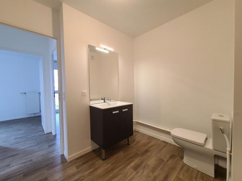 Appartement - 79 m² - 3 pièces