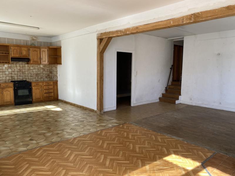 Maison ancienne - 205 m² - 8 pièces