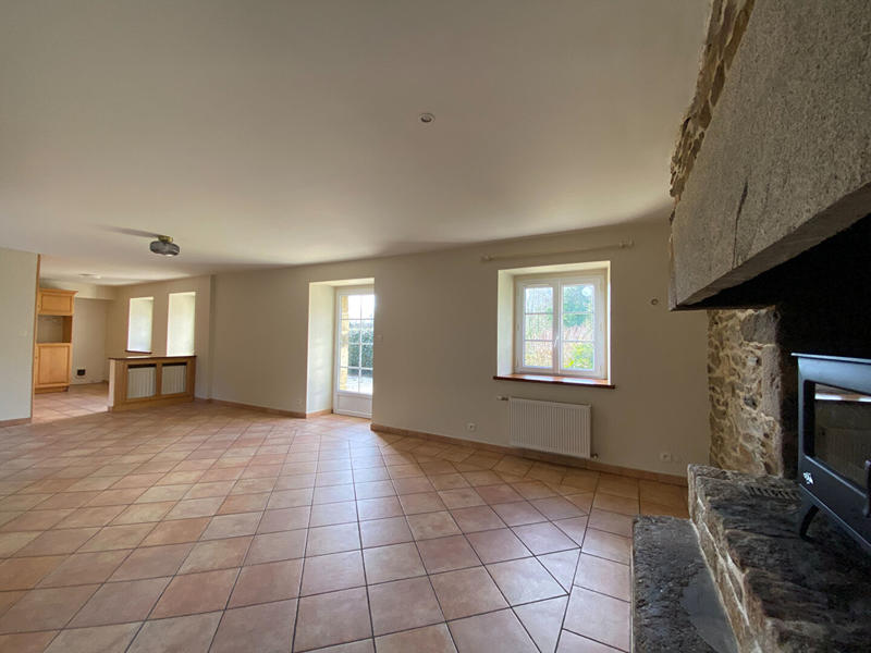 Maison - 90 m² - 4 pièces