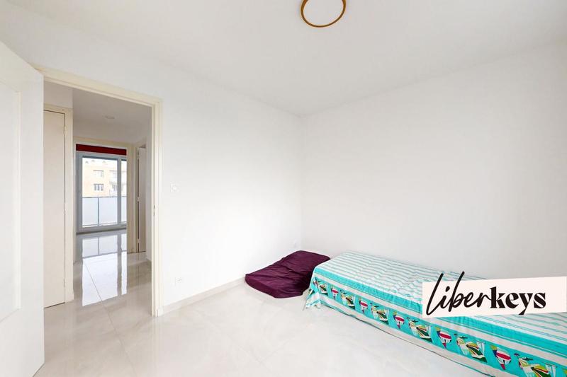 Appartement - 65 m² - 4 pièces