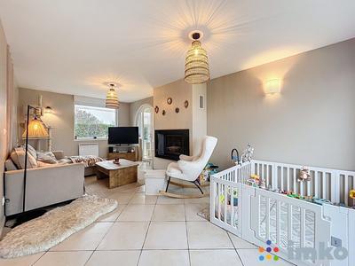 Maison - 152 m² - 5 pièces