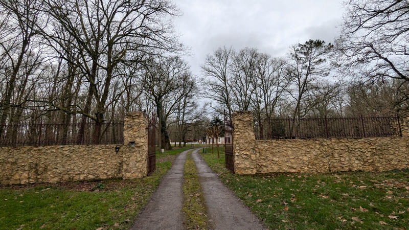 Maison - 373 m² - 12 pièces